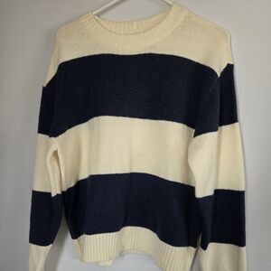 American Eagle Outfitters Cream Knit Sweater Women's (M)